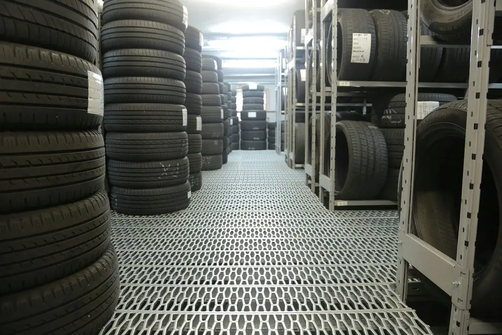tire service and installation at auto shop